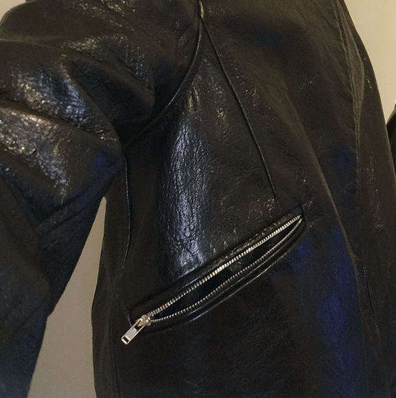 LIKE NEW Theory Crinkled Leather Bomber Jacket - Picture 10 of 13